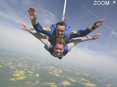 photo de Baptêmes de l'air en chute libre - parachutisme