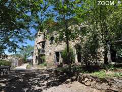 foto di FERME AUBERGE CHAMBRES D HOTES  DE VAZERAT GITE