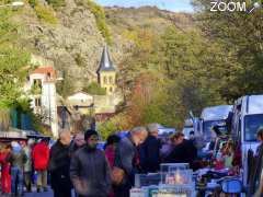 foto di Marché de l'Artisanat d'Art et des Produits du terroir; salon du livre, expo de peintres....et animation concert